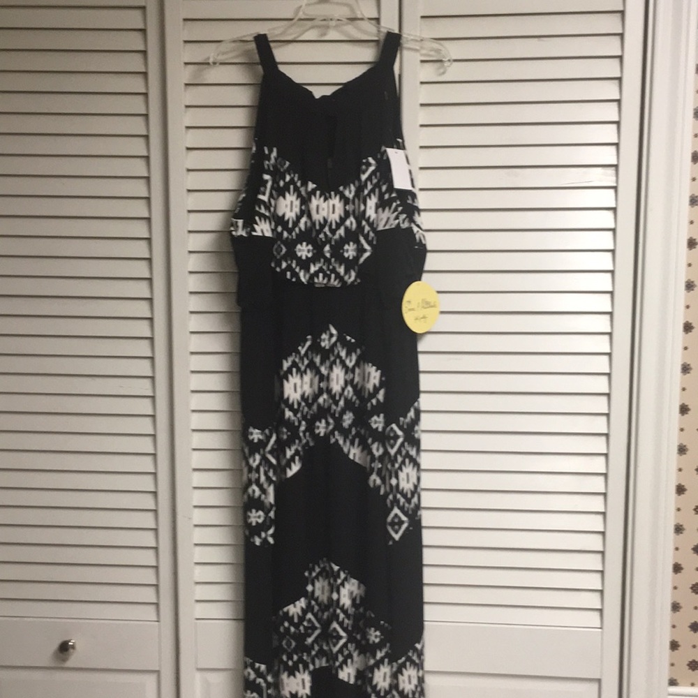 Black & white dress
